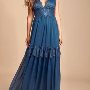 Lulu’s bohemian dusty blue lace maxi formal dress